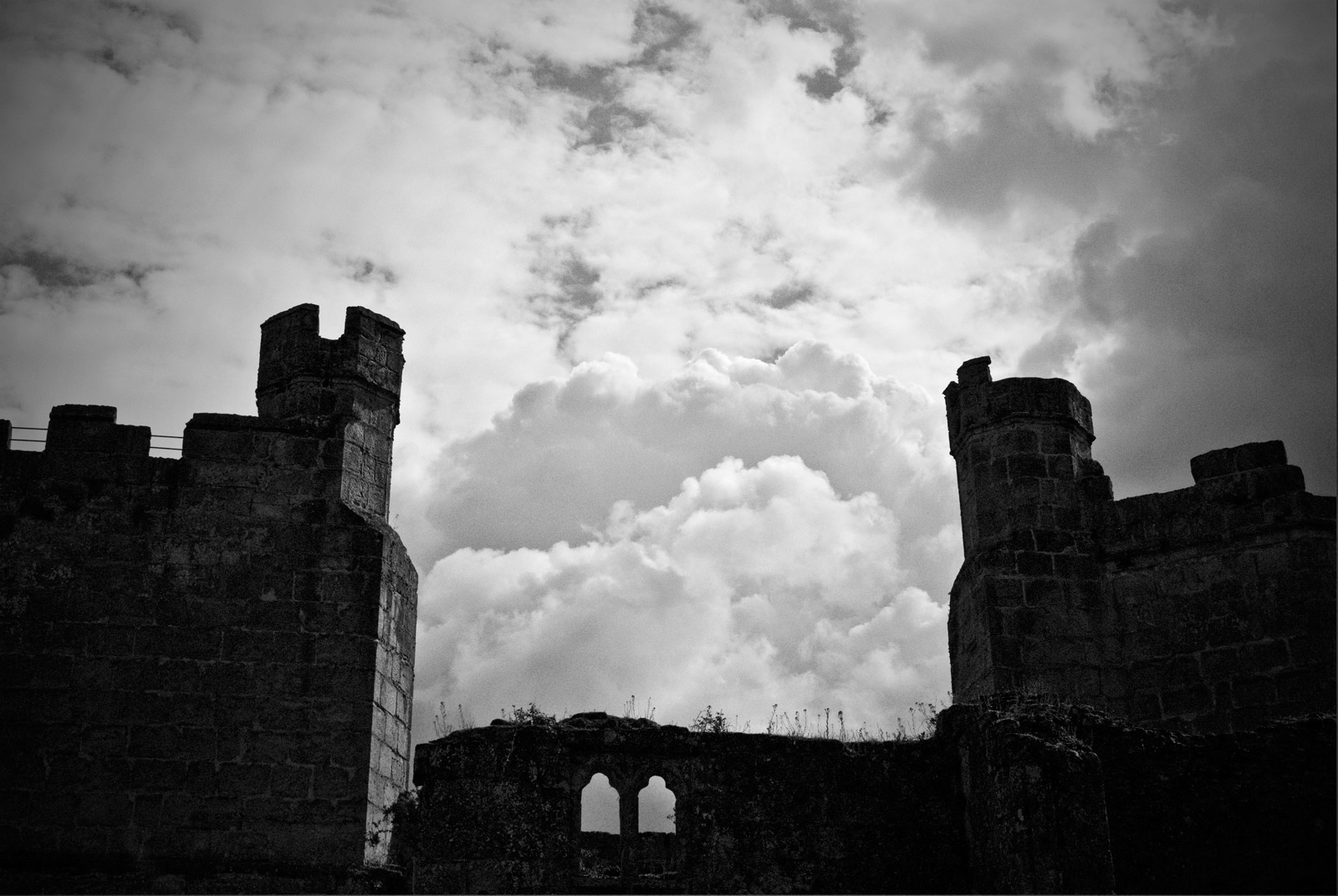 ICMSTUDIOS - This is a photo of Bodiam Castle with a little bit of manipulation in Photoshop.